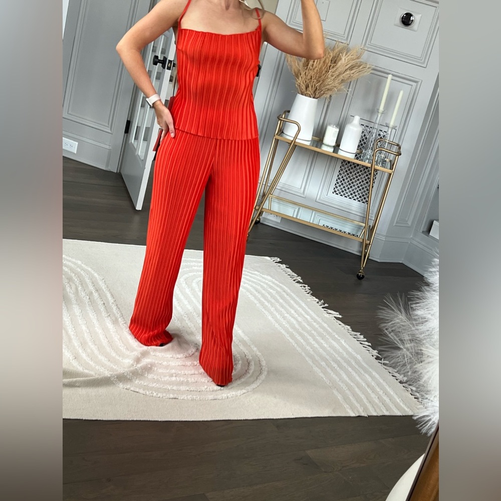 House of Harlow 1960 x Revolve orange two piece set. Size XS. New with tags.